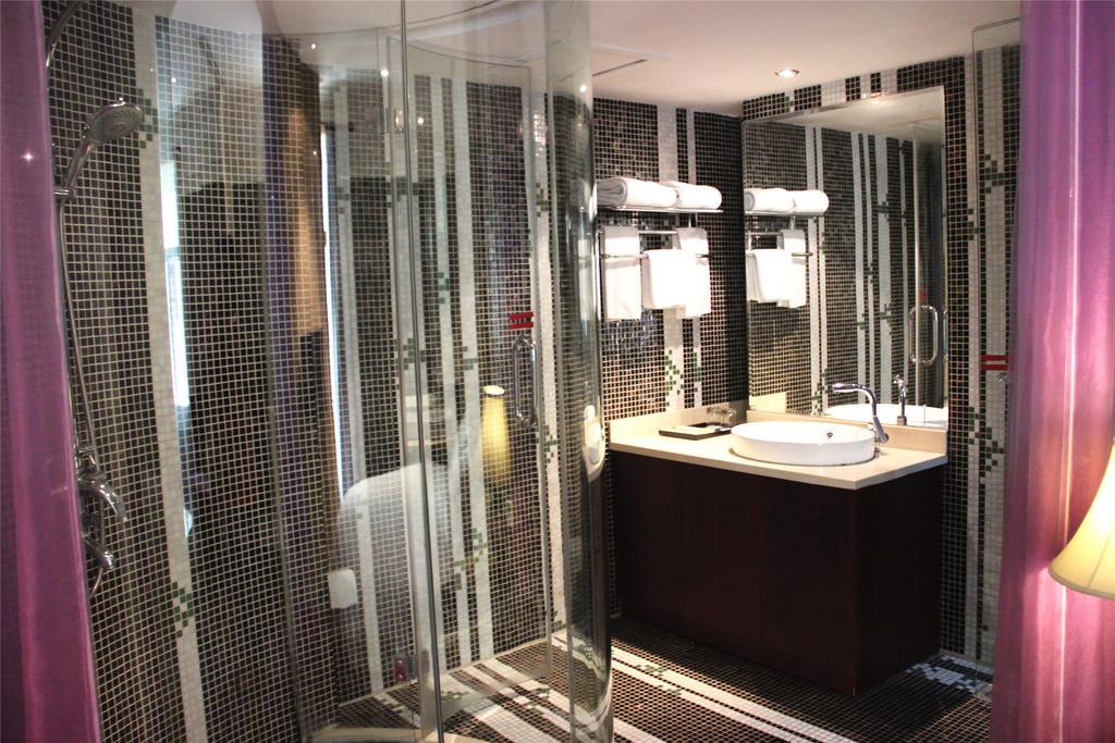 Manhattan Jinling Hotel Shanghai Luaran gambar